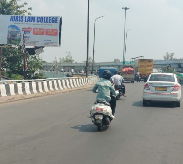 Unipole At Engineering College Flyover